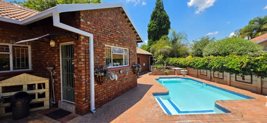 3 Bedroom Property for Sale in Doringkruin North West